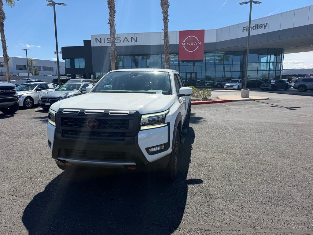 2025 NISSAN Frontier