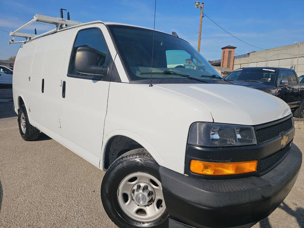 2019 CHEVROLET Express