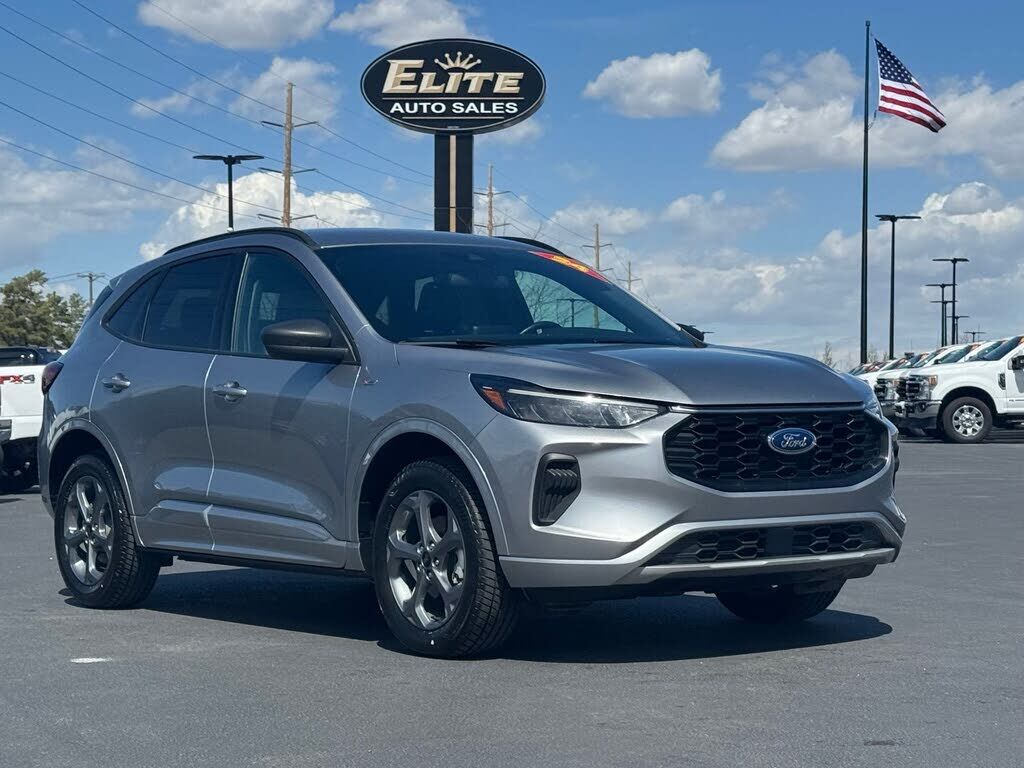 2024 FORD Escape
