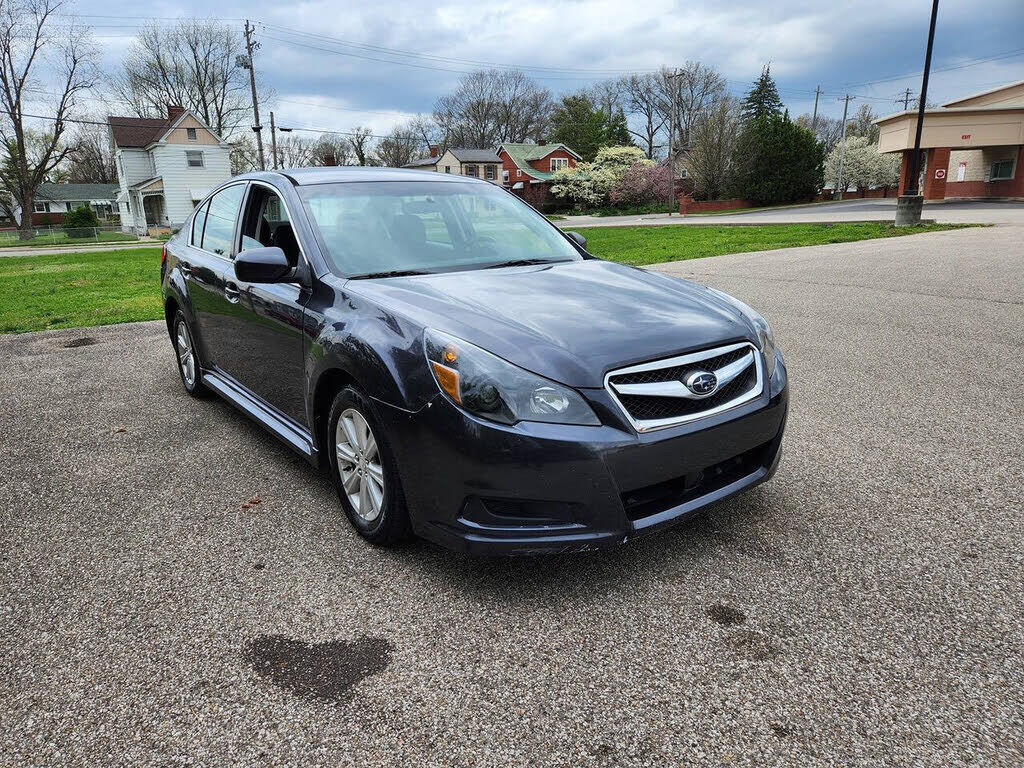 2011 SUBARU Legacy