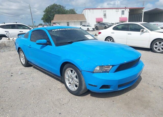 2011 FORD Mustang