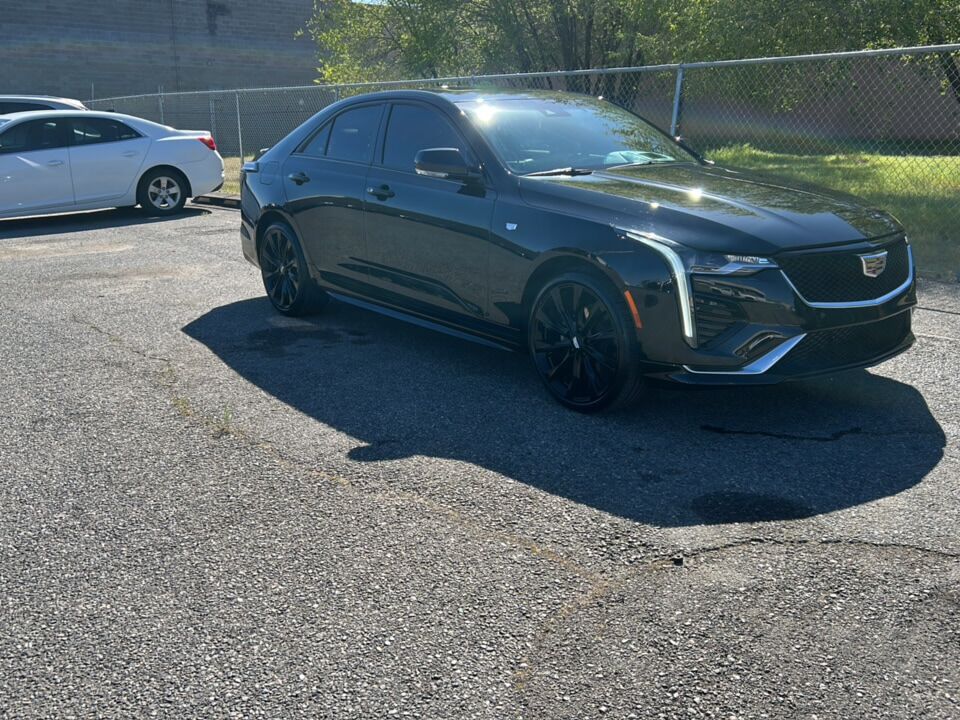 2022 CADILLAC CT4