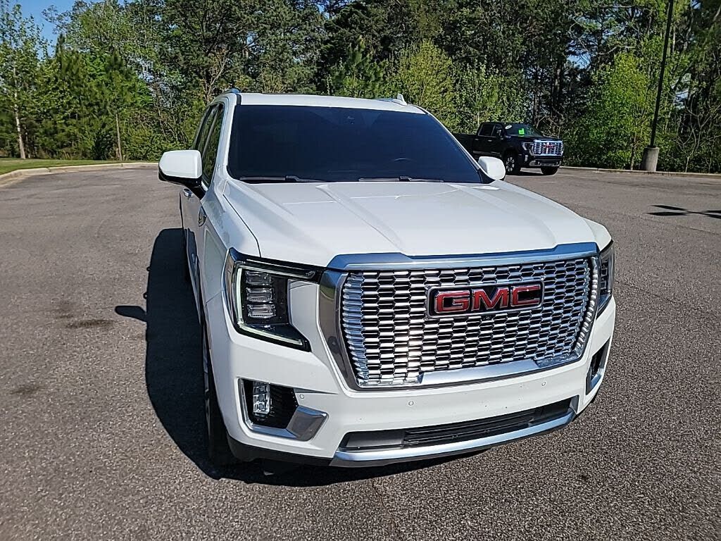 2023 GMC Yukon XL
