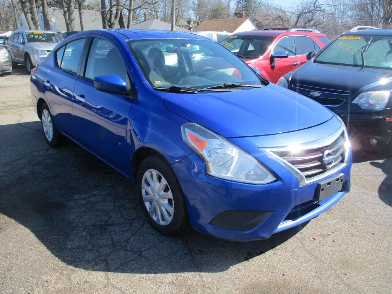 2017 NISSAN Versa