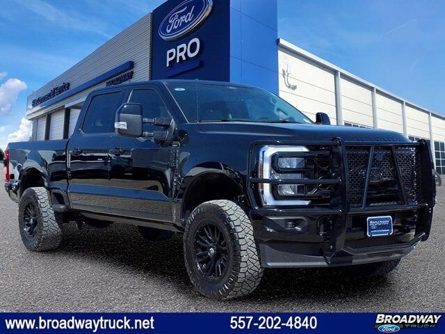 2025 FORD F-250
