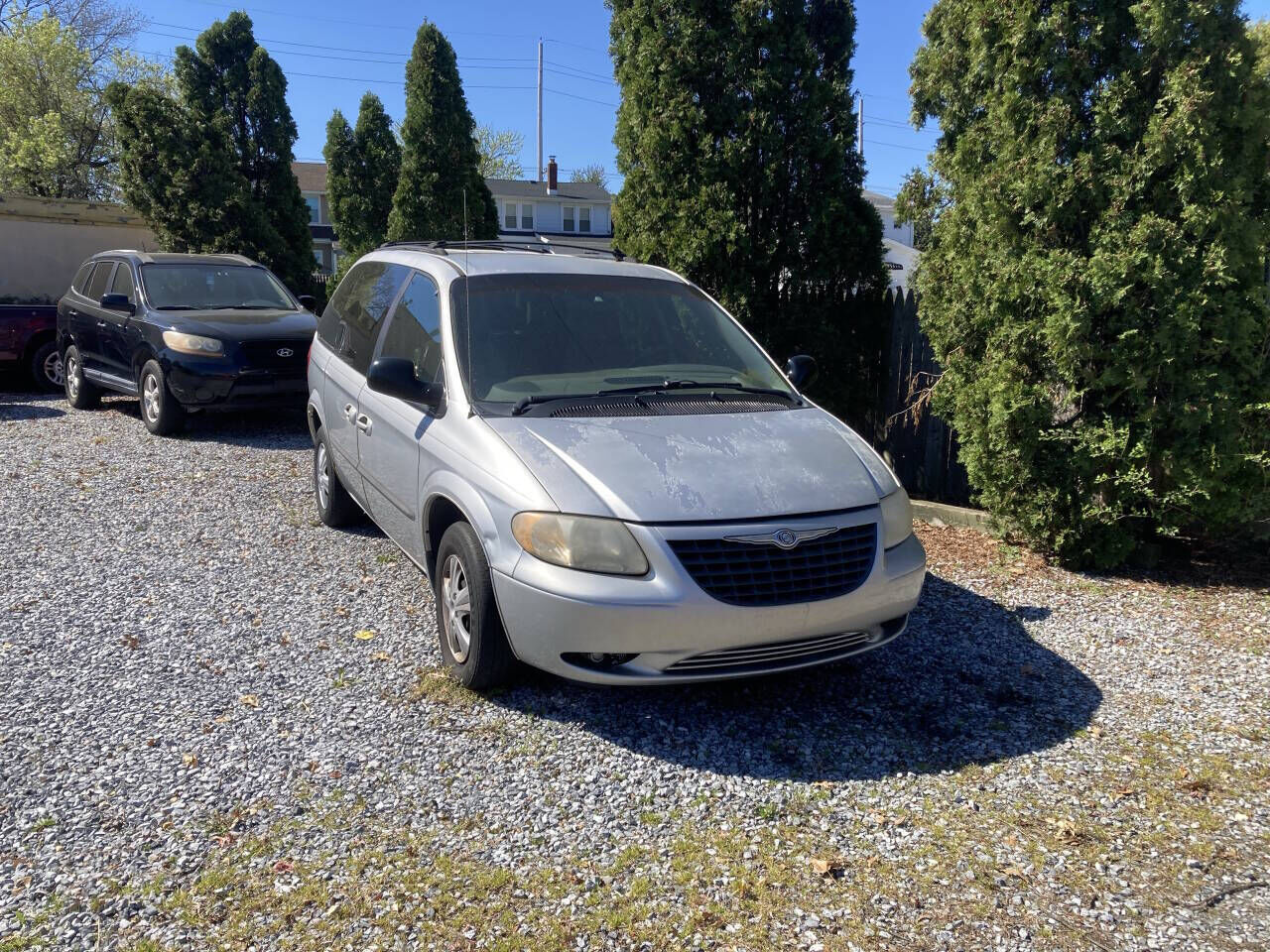 2003 CHRYSLER Voyager
