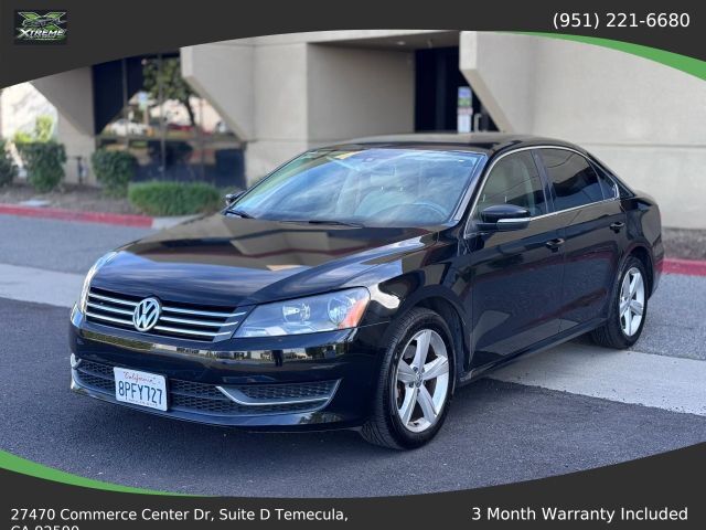 2013 VOLKSWAGEN Passat