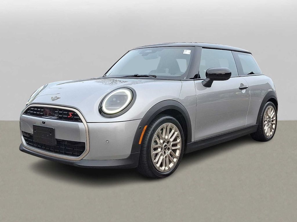 2025 MINI Hardtop