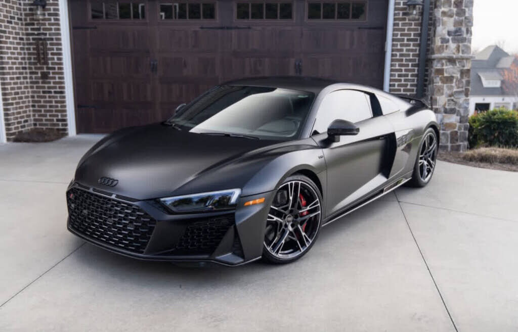 2023 AUDI R8