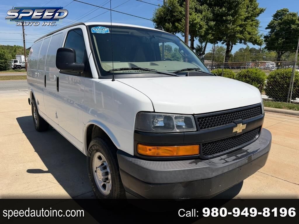 2019 CHEVROLET Express