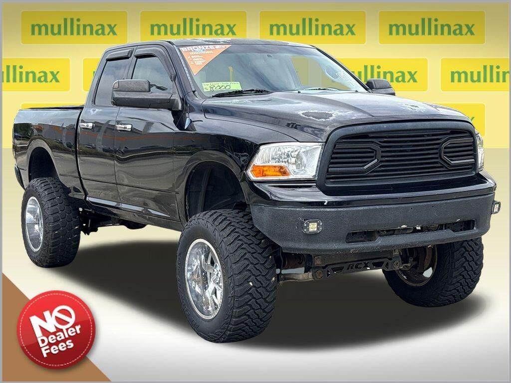 2012 DODGE Ram