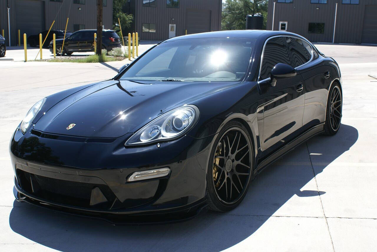 2012 PORSCHE Panamera