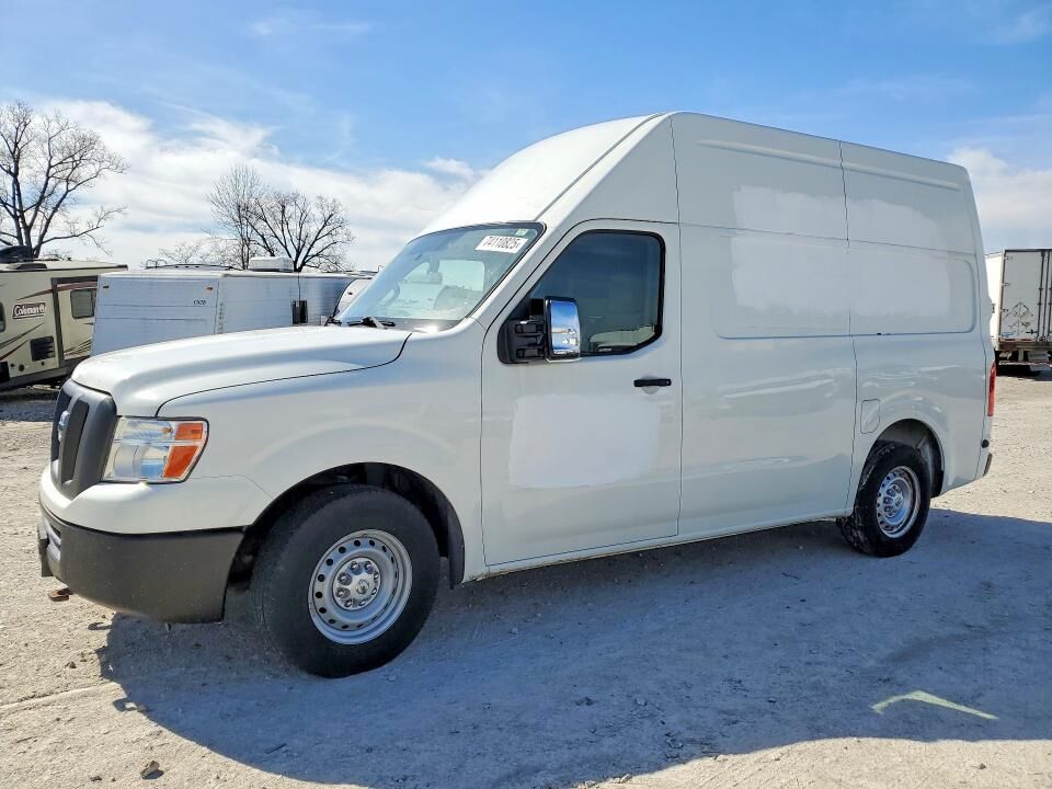 2015 NISSAN NV