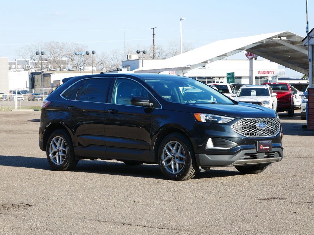 2024 FORD Edge