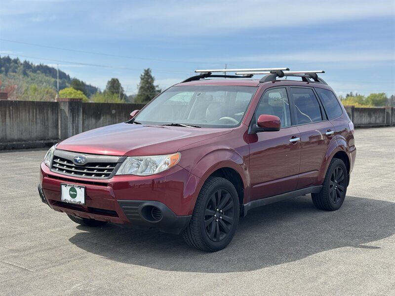 2011 SUBARU Forester