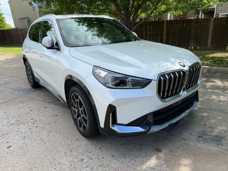 2023 BMW X1