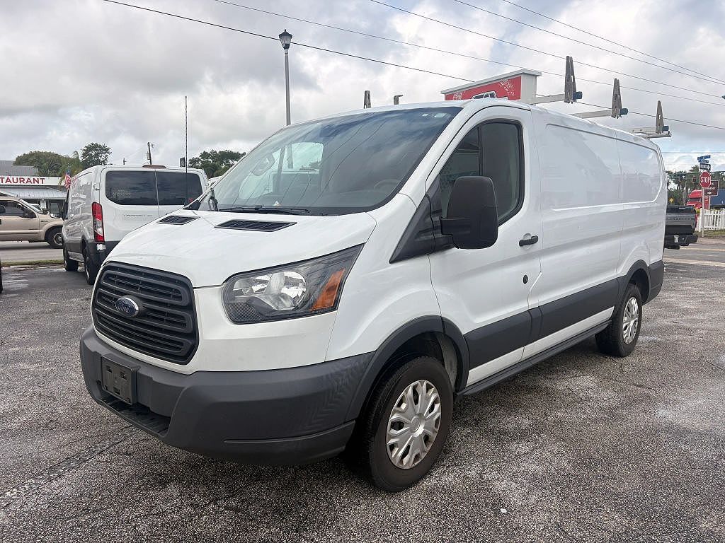 2018 FORD Transit