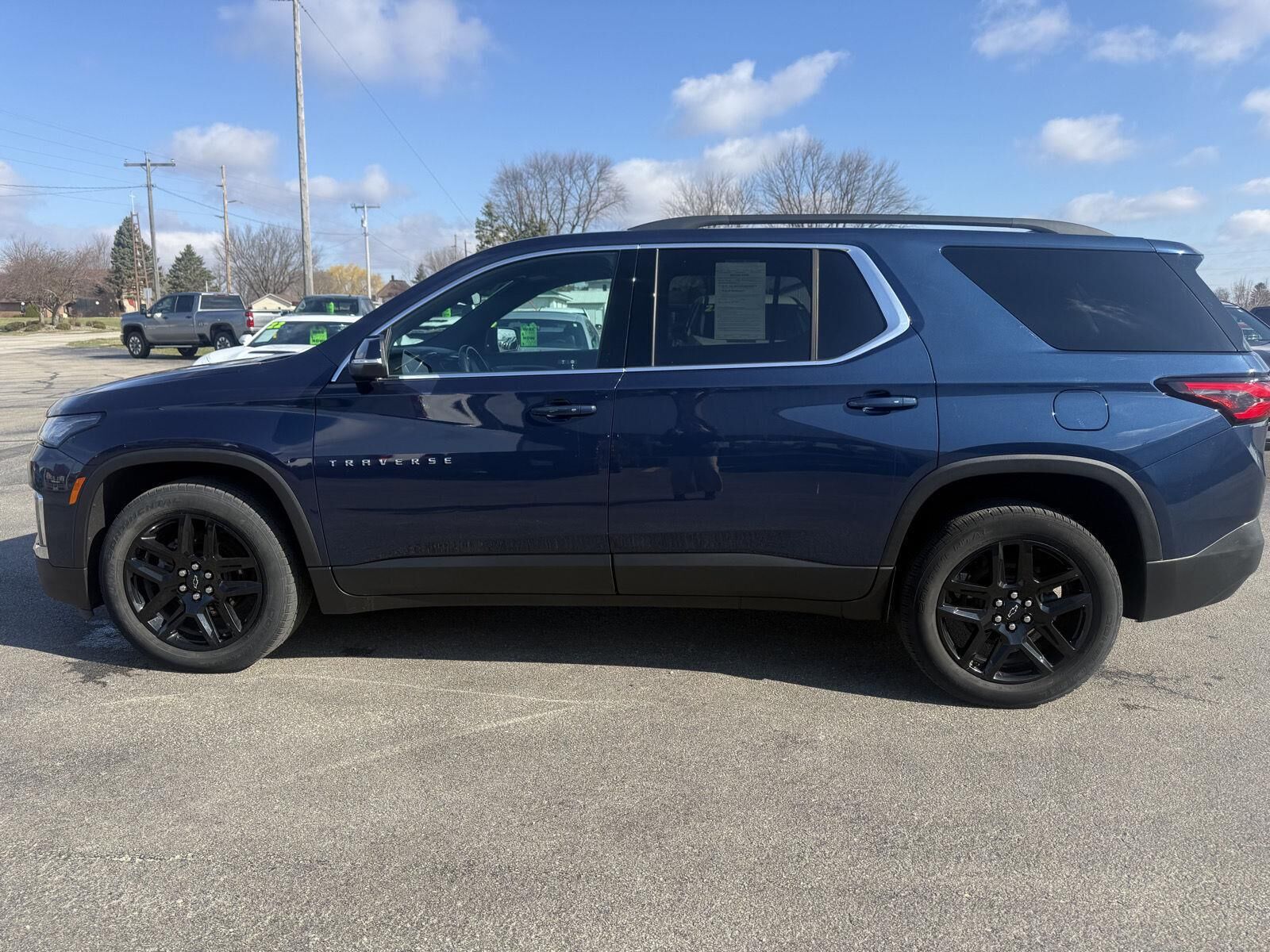 2023 CHEVROLET Traverse
