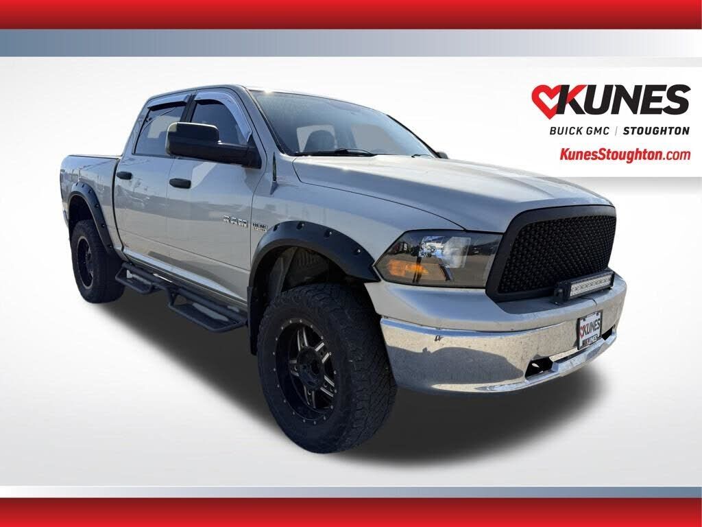 2010 DODGE Ram