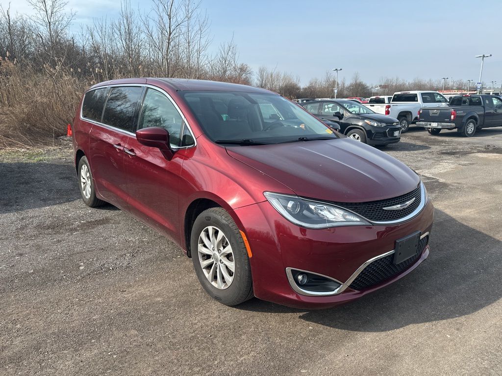 2019 CHRYSLER Pacifica
