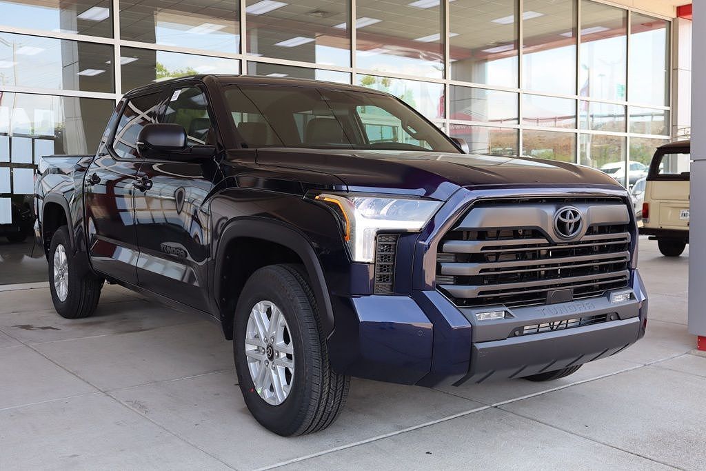 2026 TOYOTA Tundra