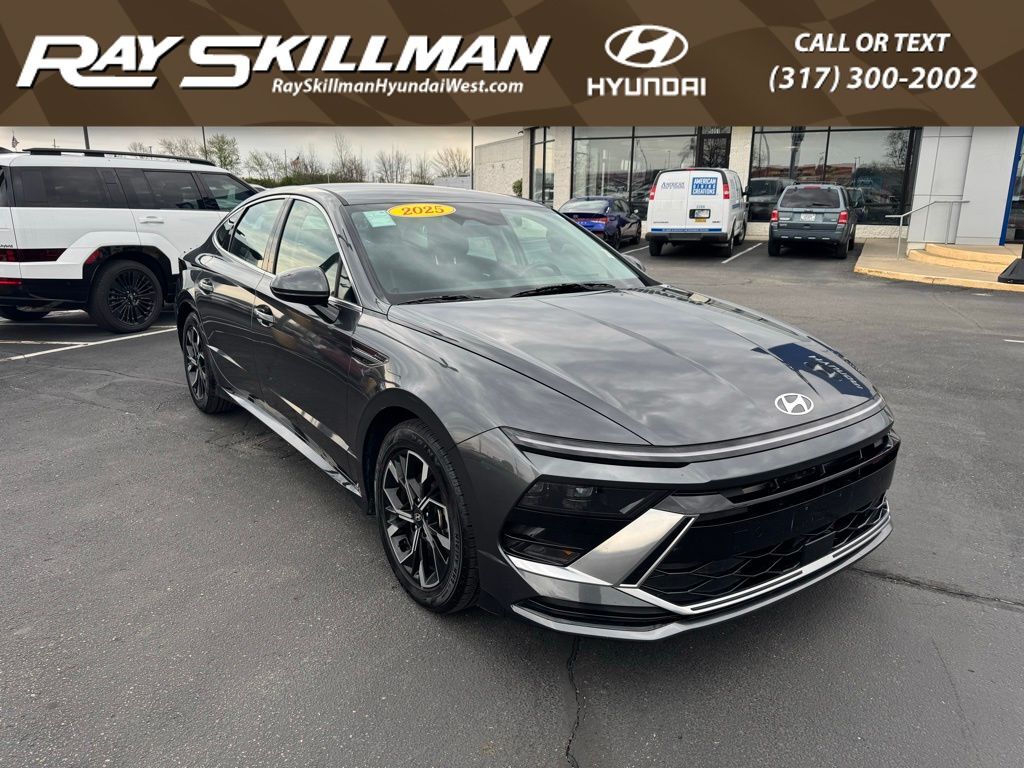 2025 HYUNDAI Sonata