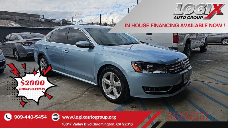 2012 VOLKSWAGEN Passat