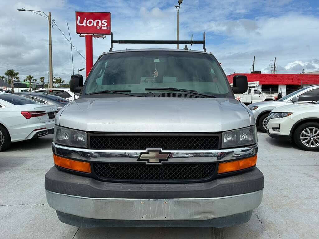 2017 CHEVROLET Express