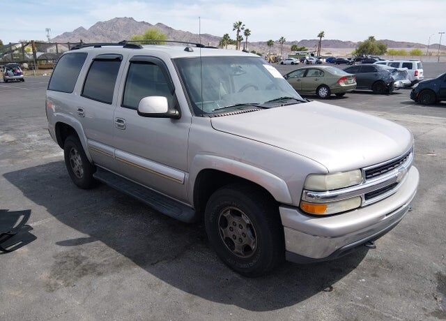 2004 CHEVROLET Tahoe
