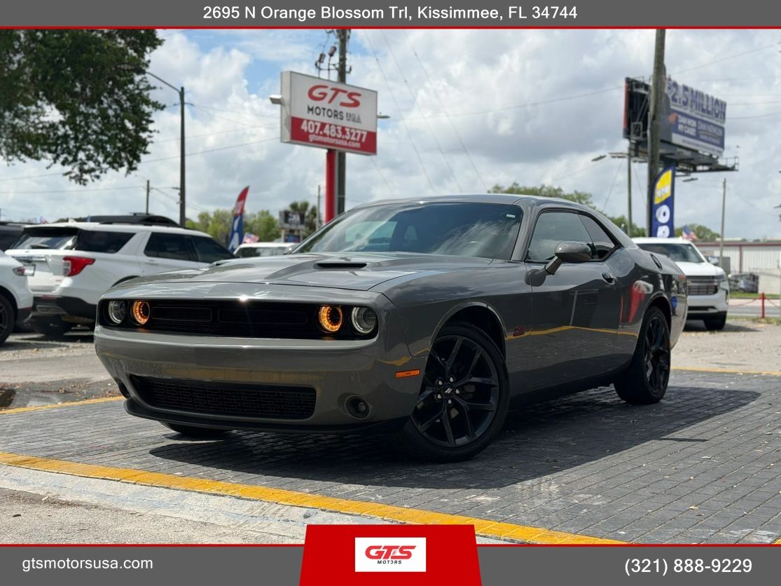 2019 DODGE Challenger