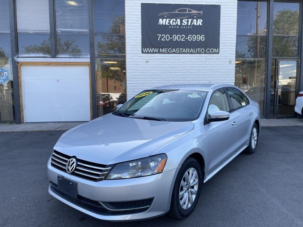 2014 VOLKSWAGEN Passat