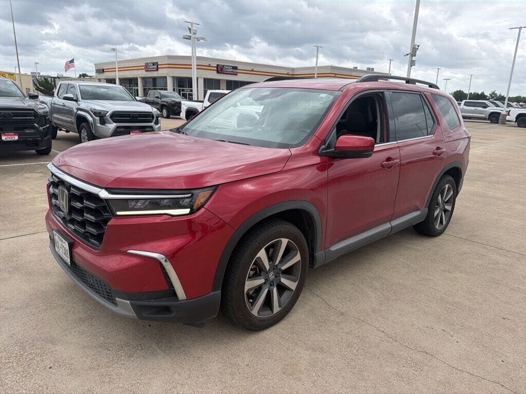 2025 HONDA Pilot
