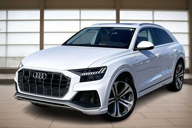 2021 AUDI Q8