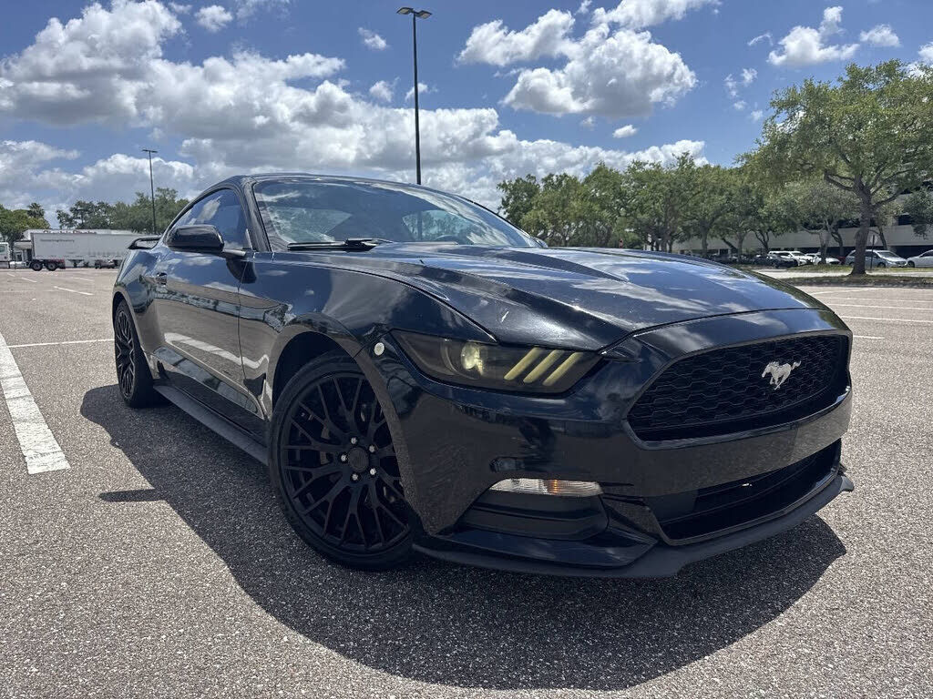 2016 FORD Mustang
