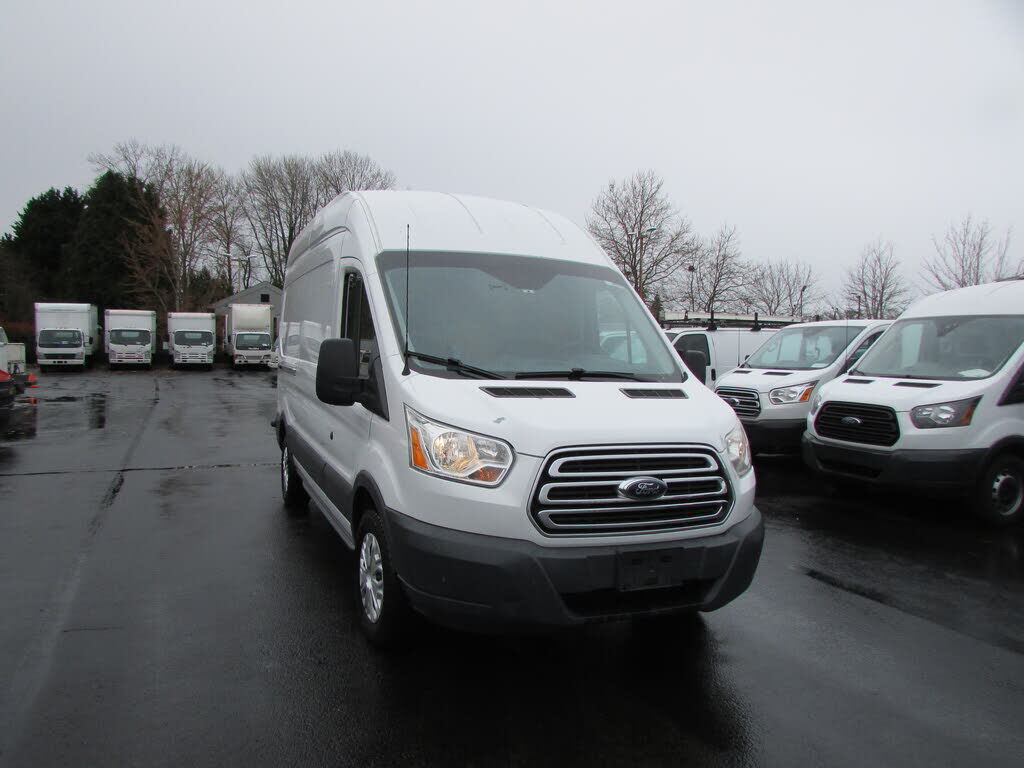 2015 FORD Transit