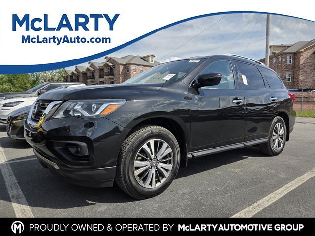 2019 NISSAN Pathfinder