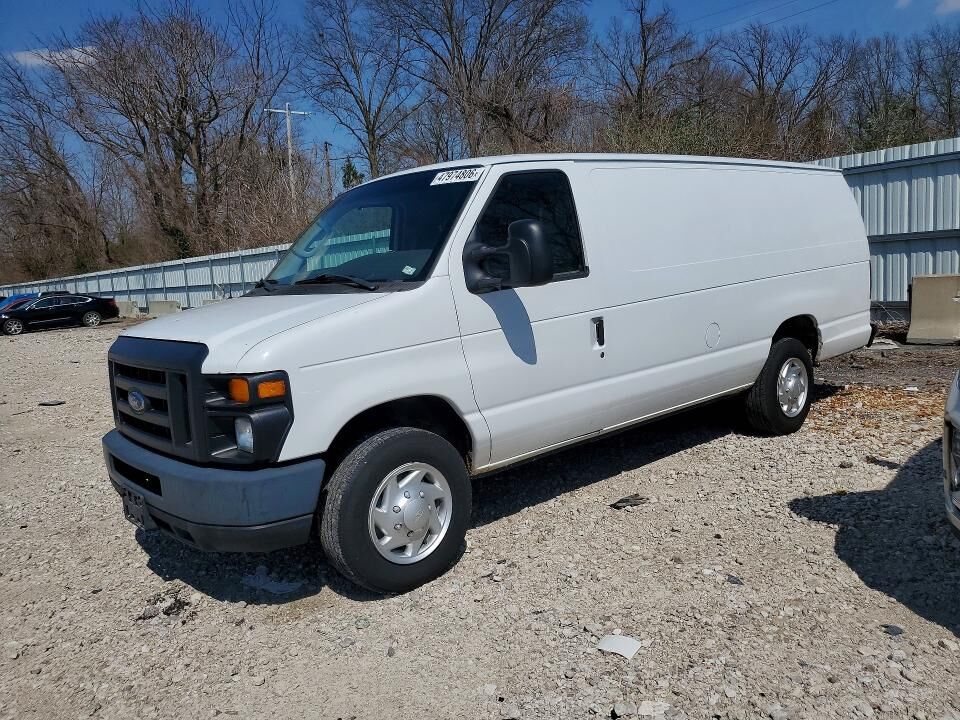 2013 FORD E-150
