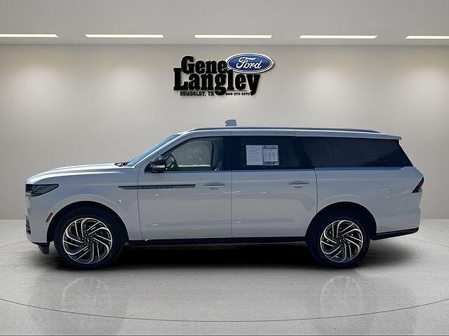 2025 LINCOLN Navigator L