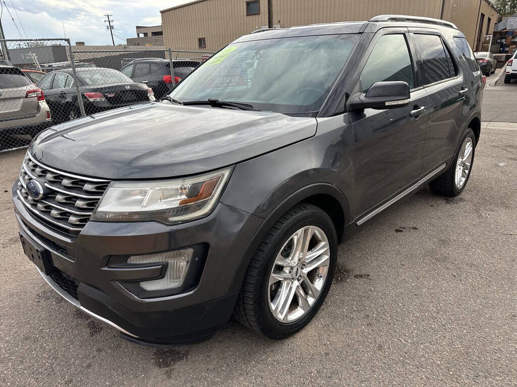 2016 FORD Explorer