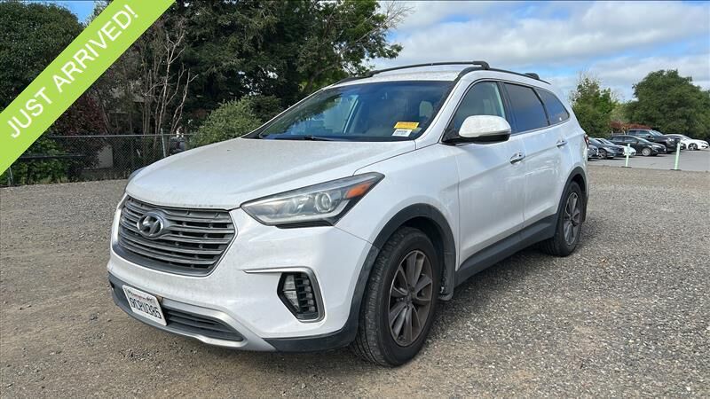 2017 HYUNDAI Santa Fe