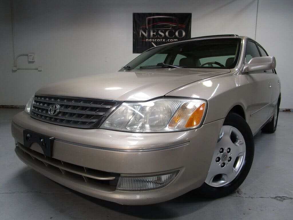 2003 TOYOTA Avalon