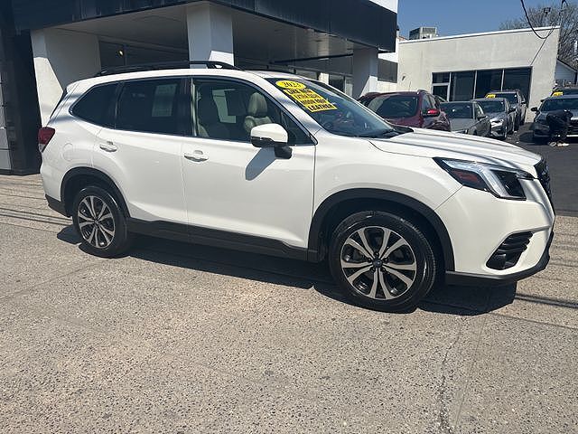 2023 SUBARU Forester