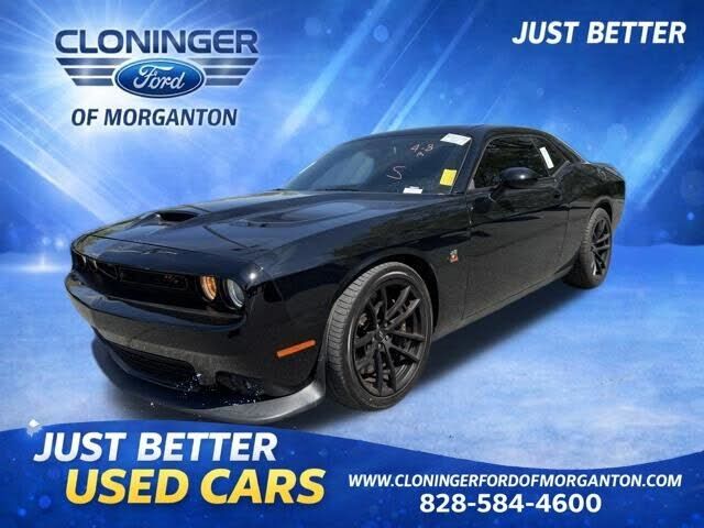 2021 DODGE Challenger