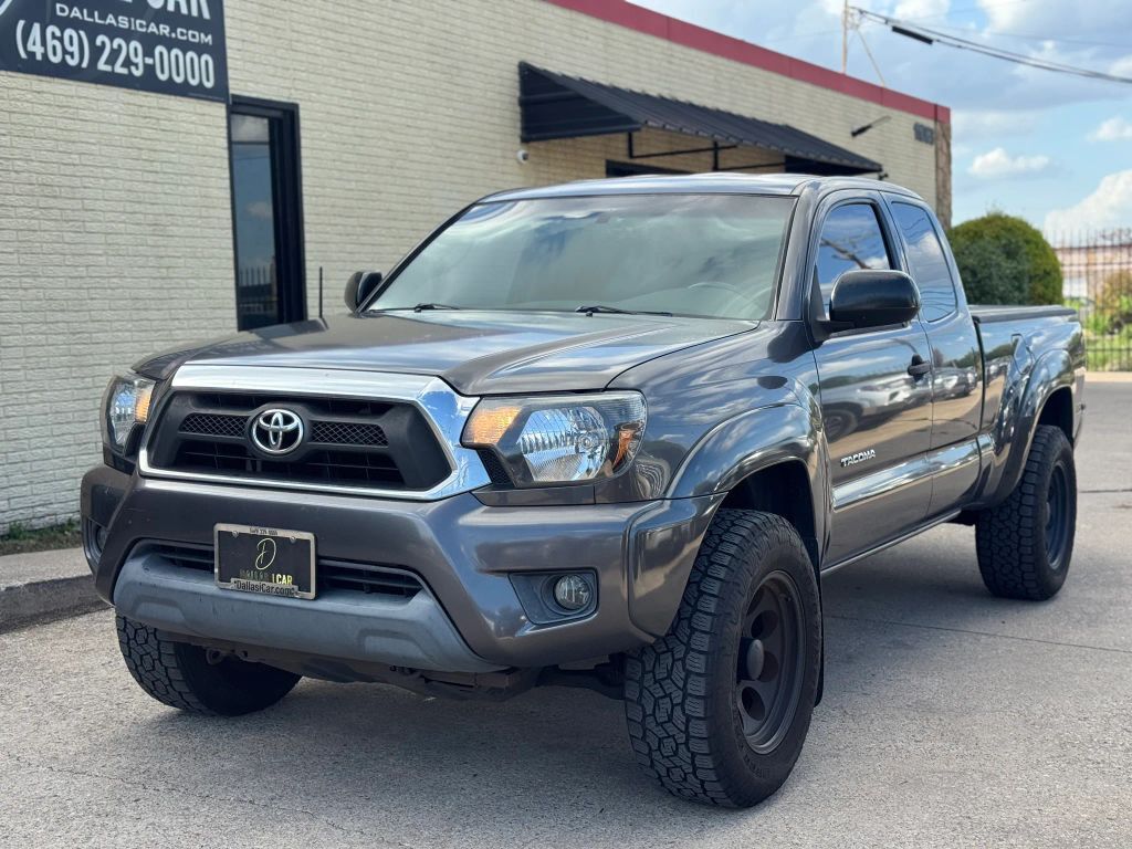 2012 TOYOTA Tacoma
