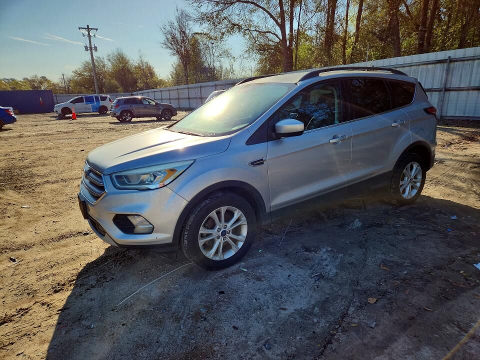 2017 FORD Escape