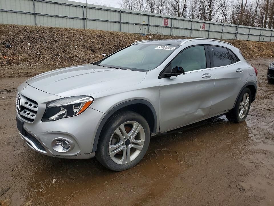 2018 MERCEDES-BENZ GLA-Class