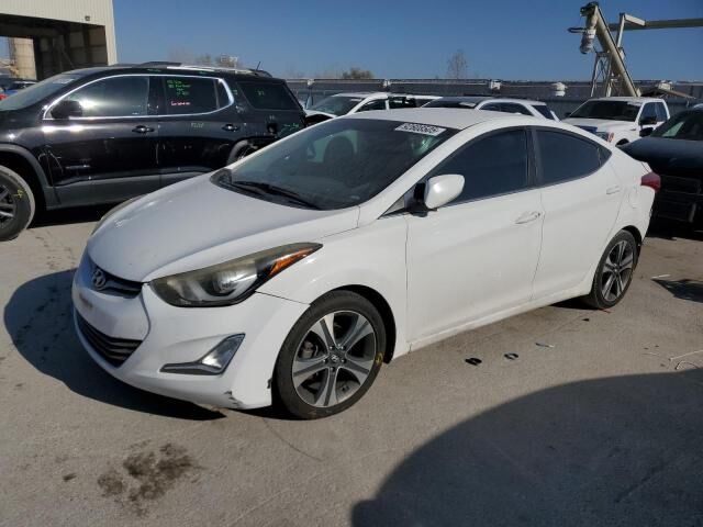 2016 HYUNDAI Elantra