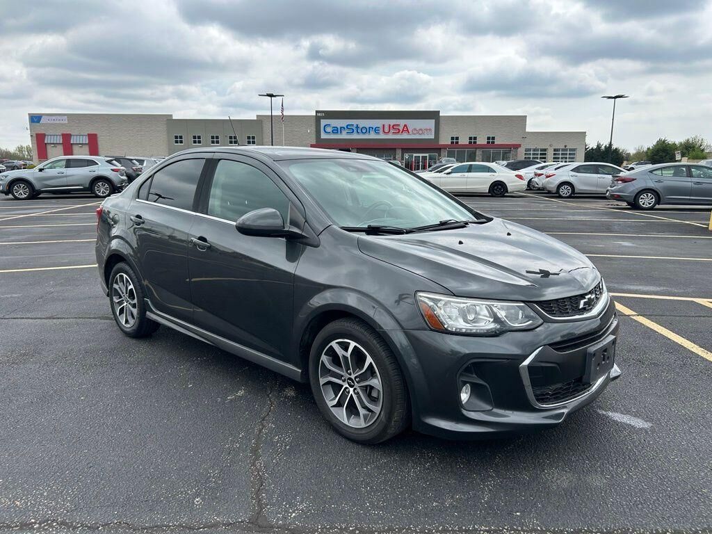 2019 CHEVROLET Sonic