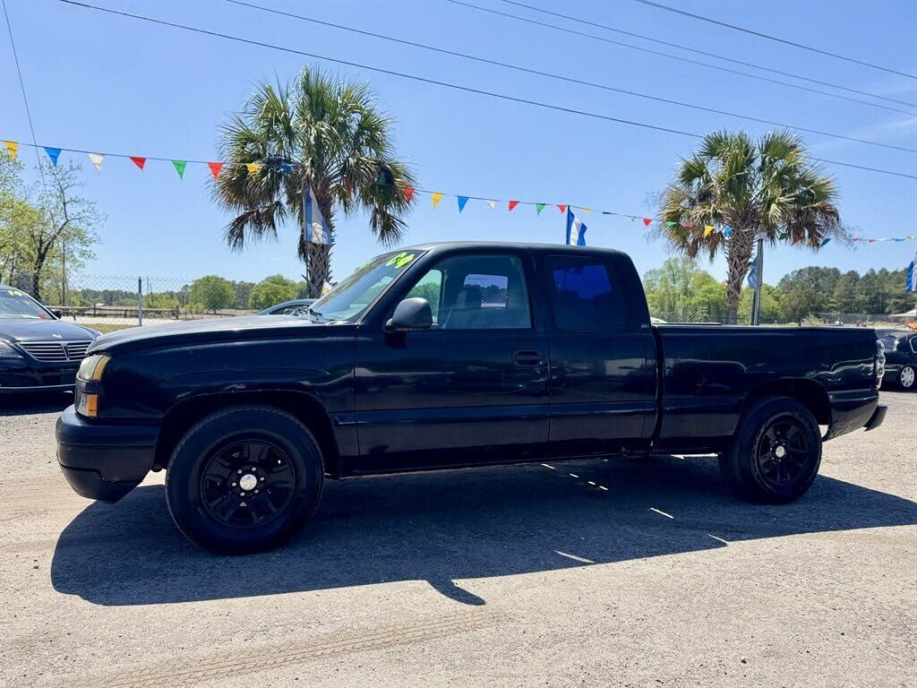 2004 CHEVROLET Silverado