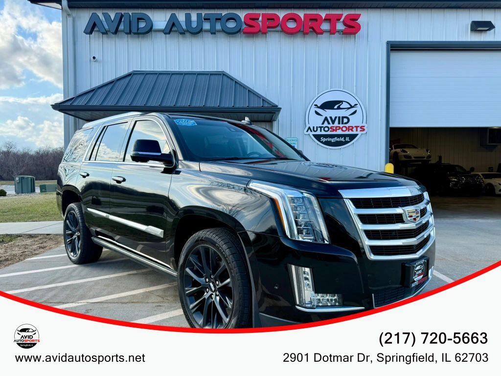 2017 CADILLAC Escalade
